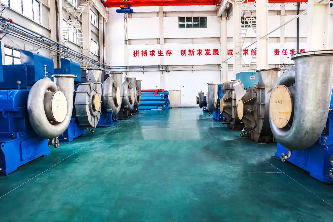 樂恒蒸汽壓縮機(jī)等待發(fā)貨,即將服務(wù)于制藥、食品、化工、新能源、廢水處理等領(lǐng)域